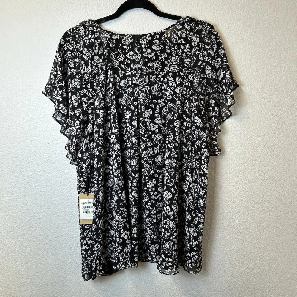 HALOGEN, Plus 3X, Black White‎ Flutter Sleeve Split Neck Top Floral Blouse, NWT - Picture 4 of 14